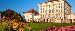 Saving while on vacation - Saving on tickets to museums and other tourist attractions